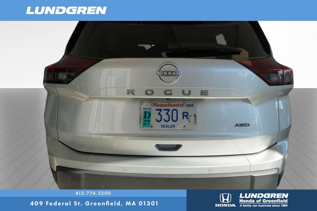 Used 2024 Nissan Rogue SUV