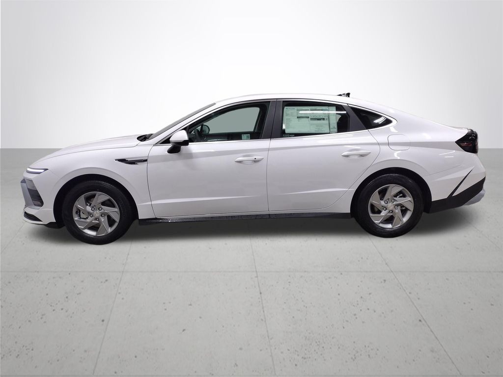 2025 Hyundai Sonata SE