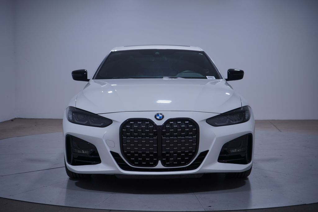 Thumbnail: 2022 BMW 4 Series - 4