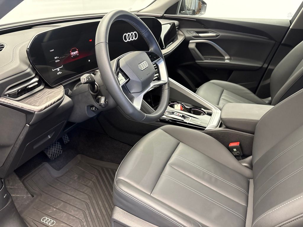 Thumbnail: 2025 Audi Q5 - 6