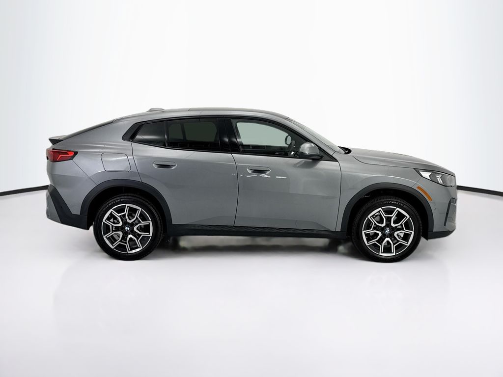 Thumbnail: 2026 BMW X2 - 4