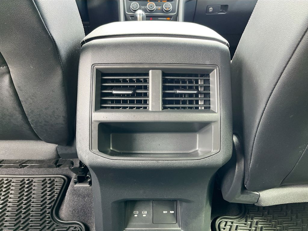 2021 Volkswagen Atlas Cross Sport 3.6L V6 SE w/Technology R-Line White at Big Star Buick GMC