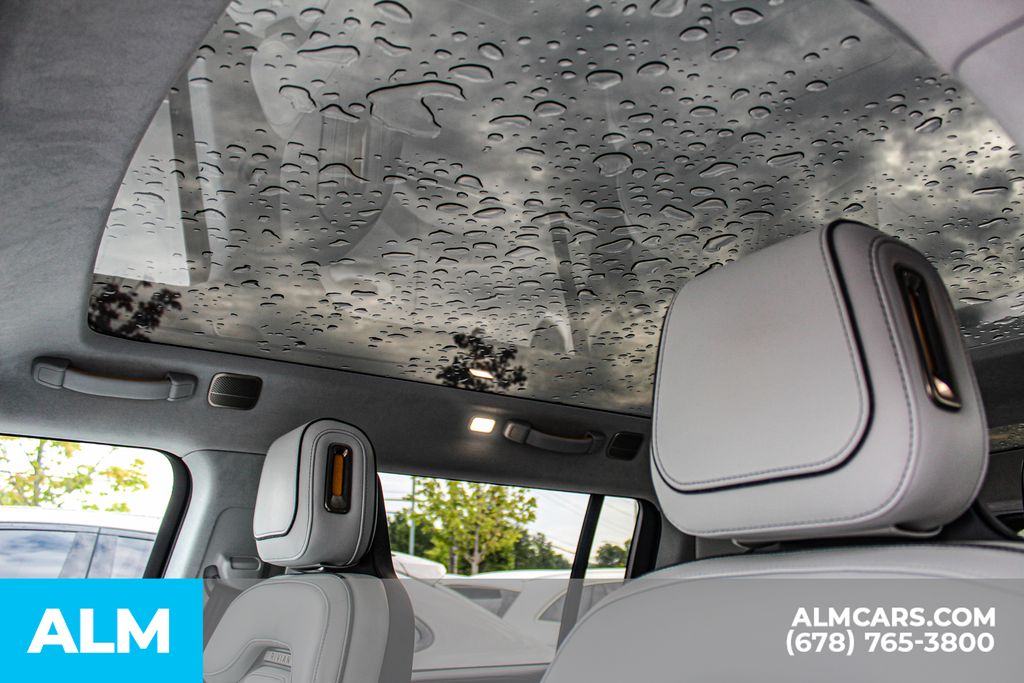 Used 2024 White Rivian Adventure image 22