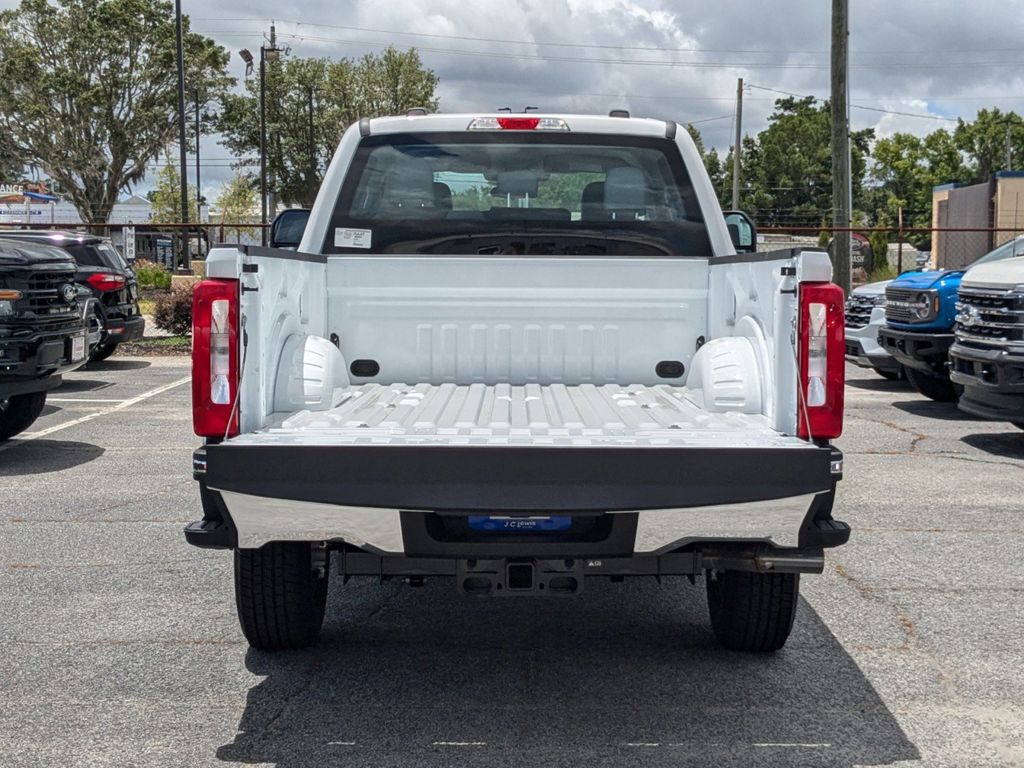 2025 Ford F-250 Super Duty XL