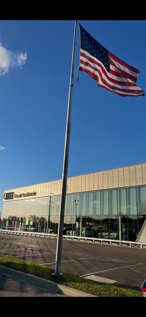 Thumbnail: 2026 Audi Q7 - 23