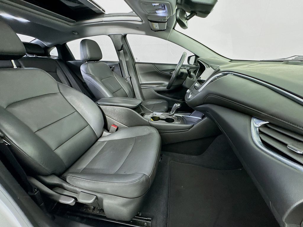 Used Car 2019 Chevrolet Malibu  Hybrid For Sale Under $15,000 In Austin, Texas