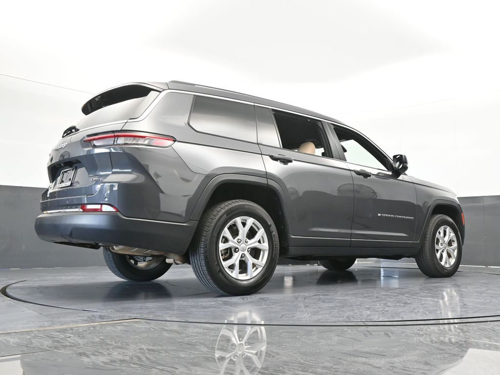 Used 2023 Baltic Gray Metallic Clearcoat Jeep Limited image 68