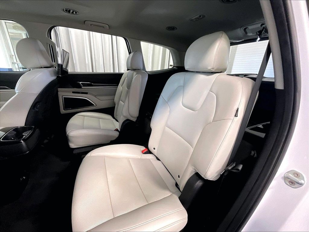 2023 Kia Telluride — photo 15