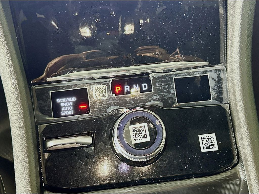 New 2025 Gray Jeep Limited image 12