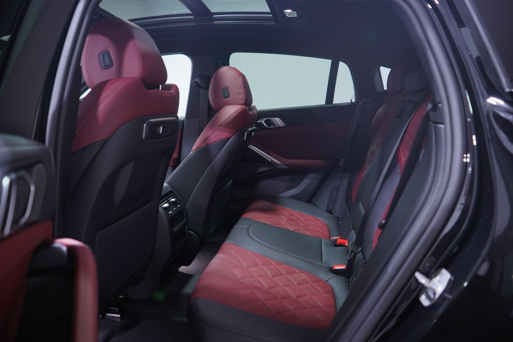 Thumbnail: 2026 BMW X6 - 9