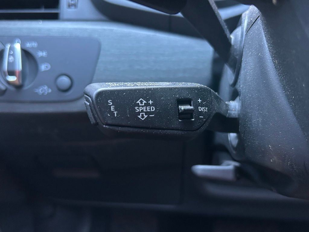 Thumbnail: 2021 Audi A4 - 24