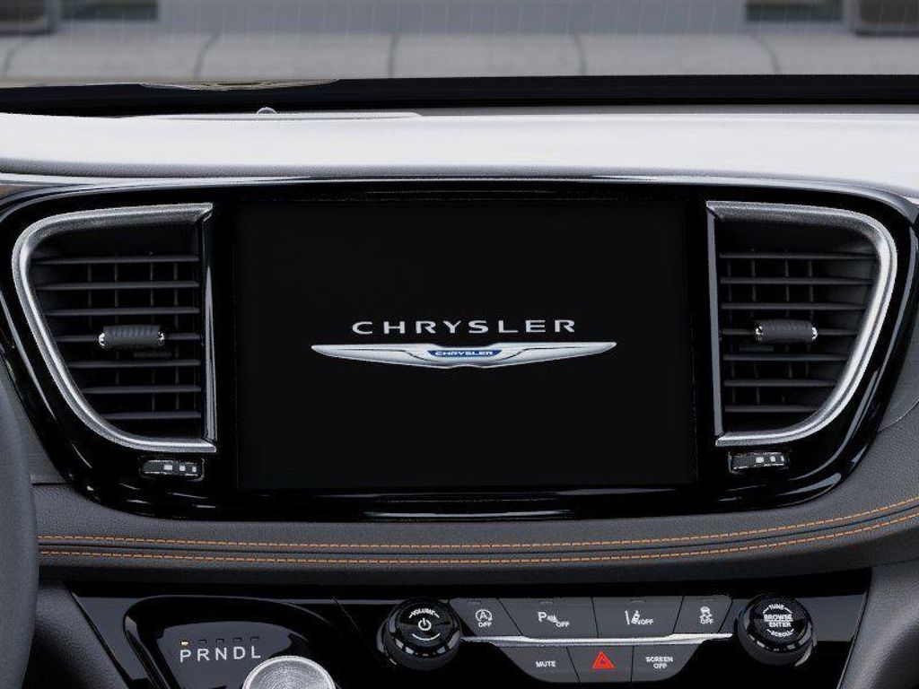 2026 Chrysler Pacifica Pinnacle White at South Hills CDJR