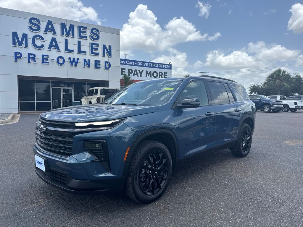 Lakeshore Blue Metallic 2026 Chevrolet Traverse SUV / Crossover Front-Wheel Drive 8-Speed Automatic