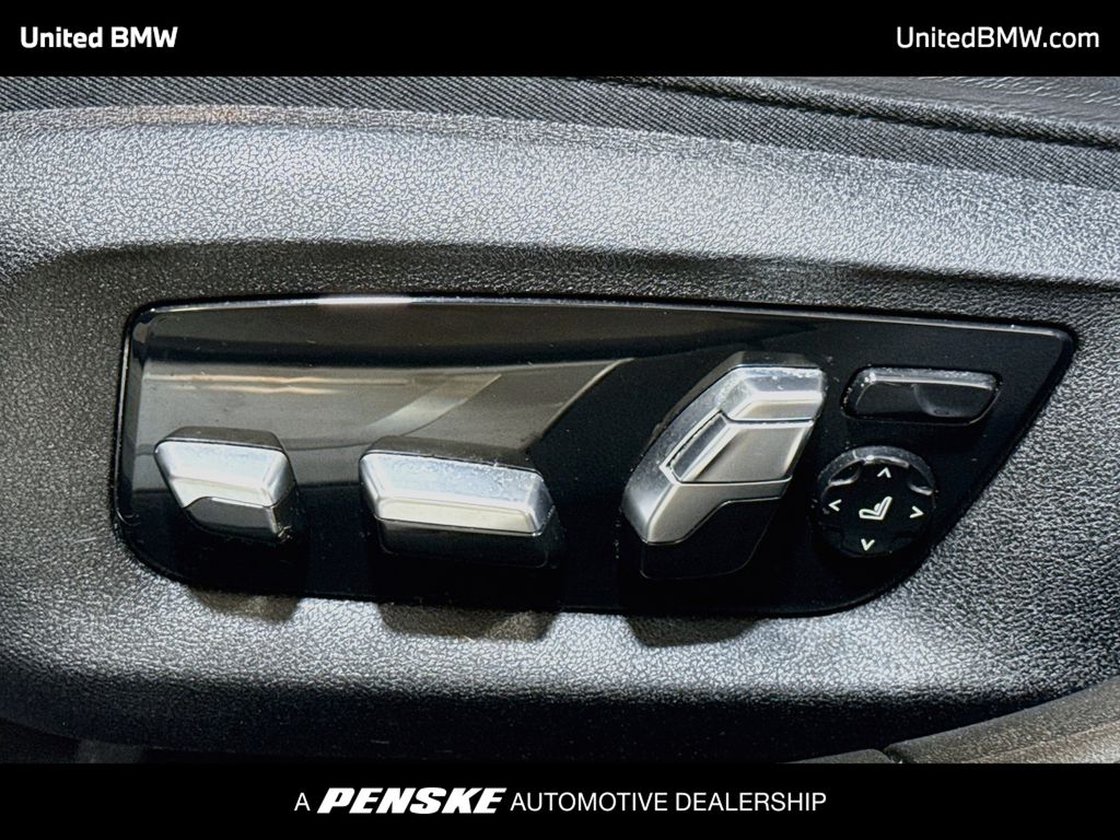 Thumbnail: 2021 BMW 7 Series - 11