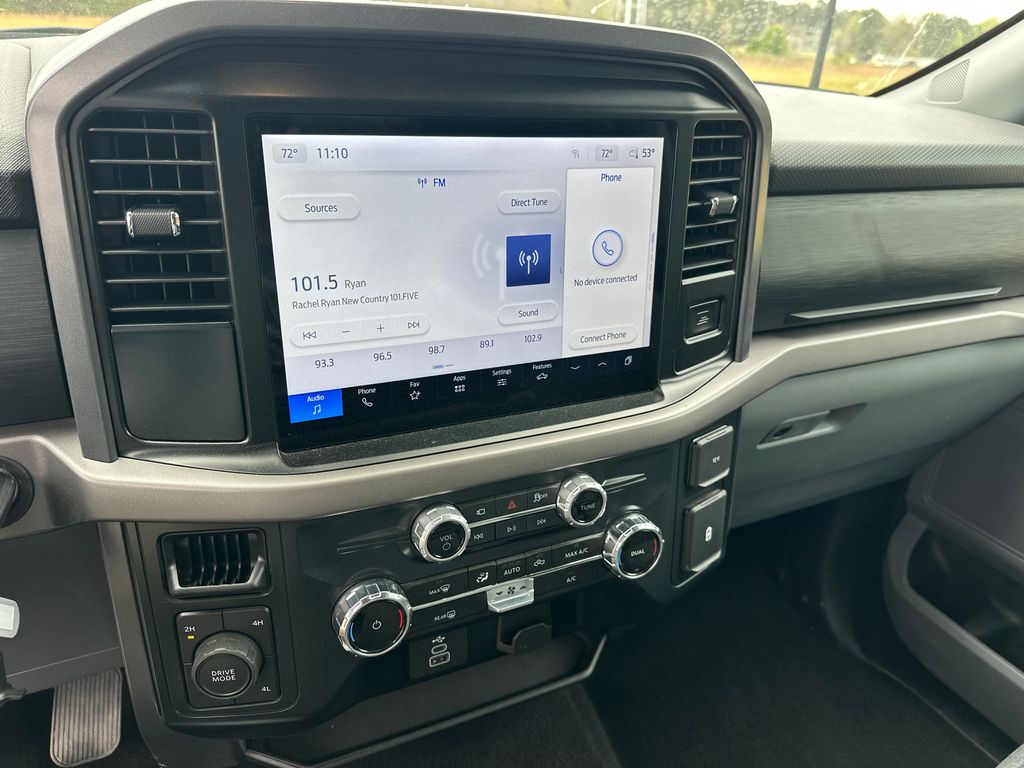 Used 2025 White Ford XLT image 28
