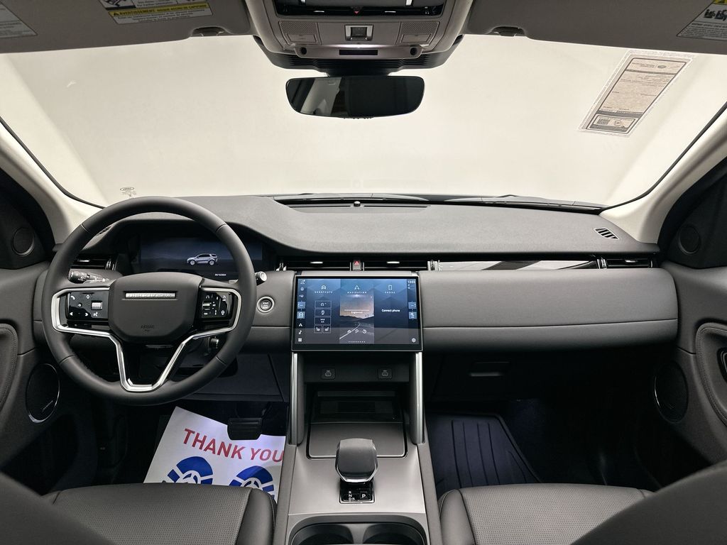 Thumbnail: 2025 Land Rover Discovery Sport - 5