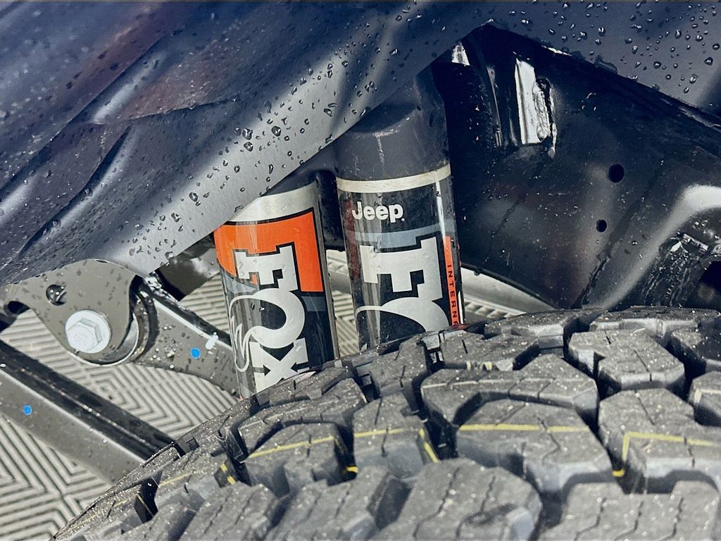 New 2026 Blue Jeep Mojave image 21