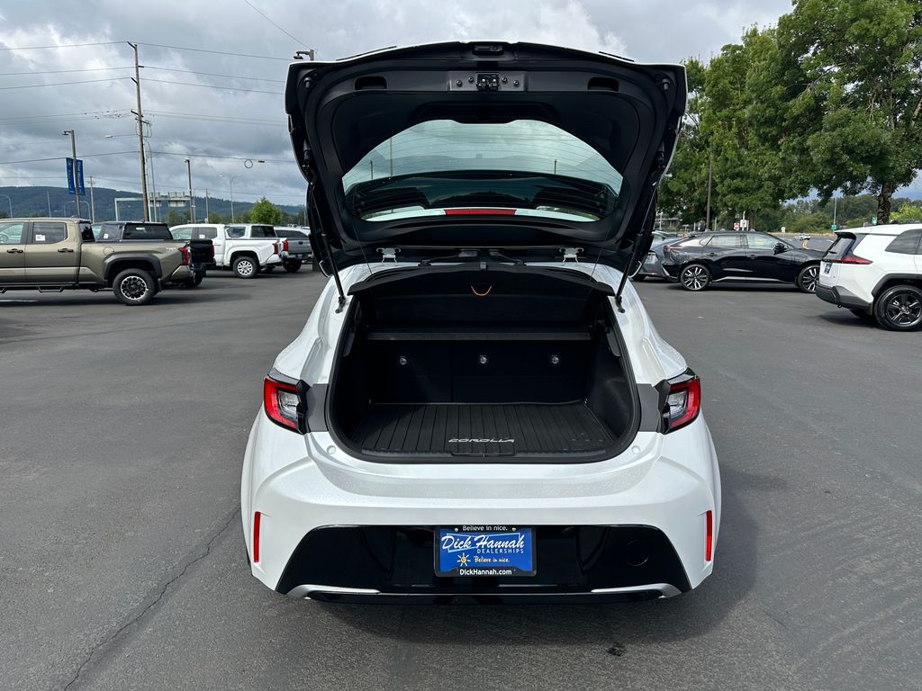 2026 Toyota Corolla Hatchback XSE