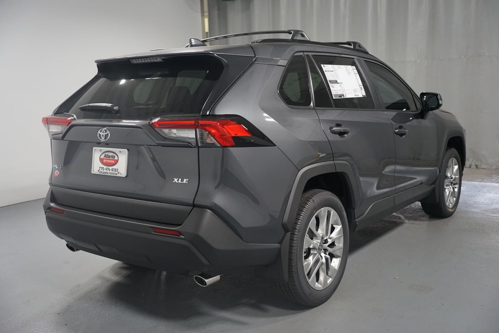 Thumbnail: 2025 Toyota RAV4 - 7