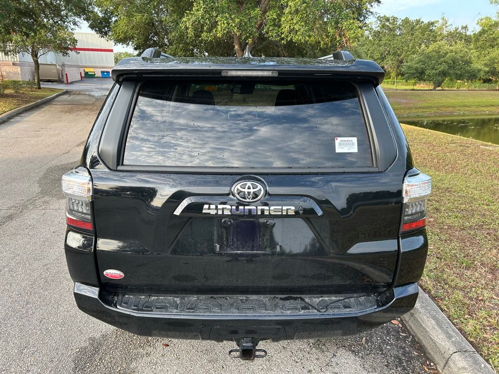 2024 Toyota 4Runner SR5 4