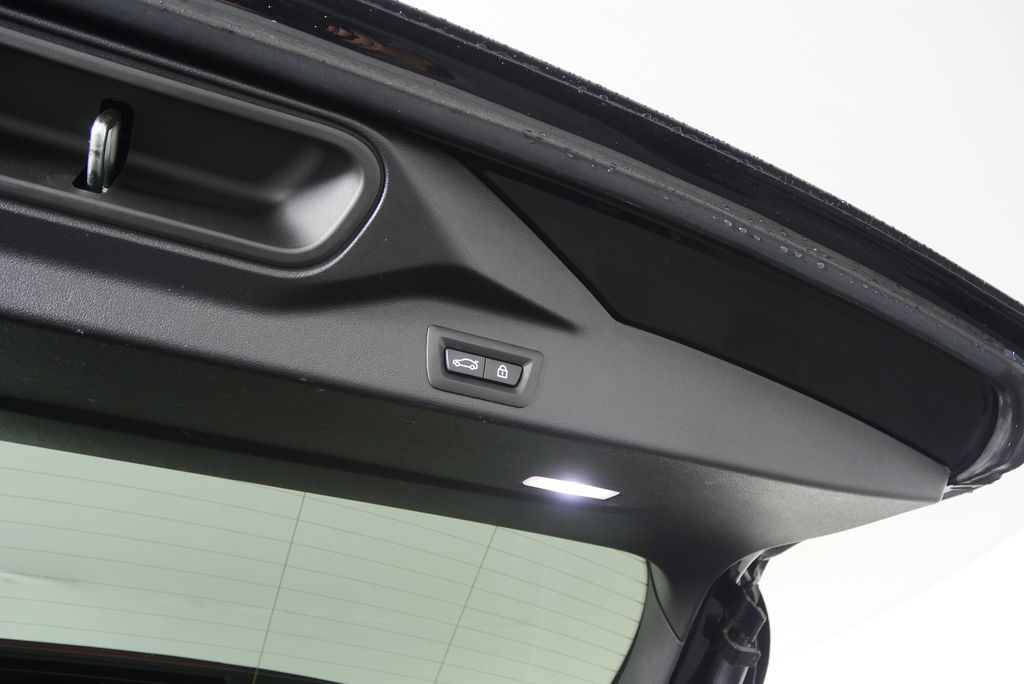 Thumbnail: 2022 BMW X5 - 19