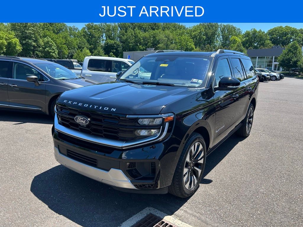 Black Metallic 2025 Ford Expedition Platinum 4WD SUV / Crossover Four-Wheel Drive Automatic
