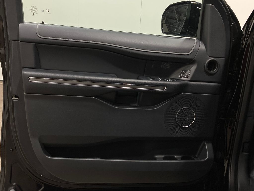 2024 Ford Expedition XLT MAX