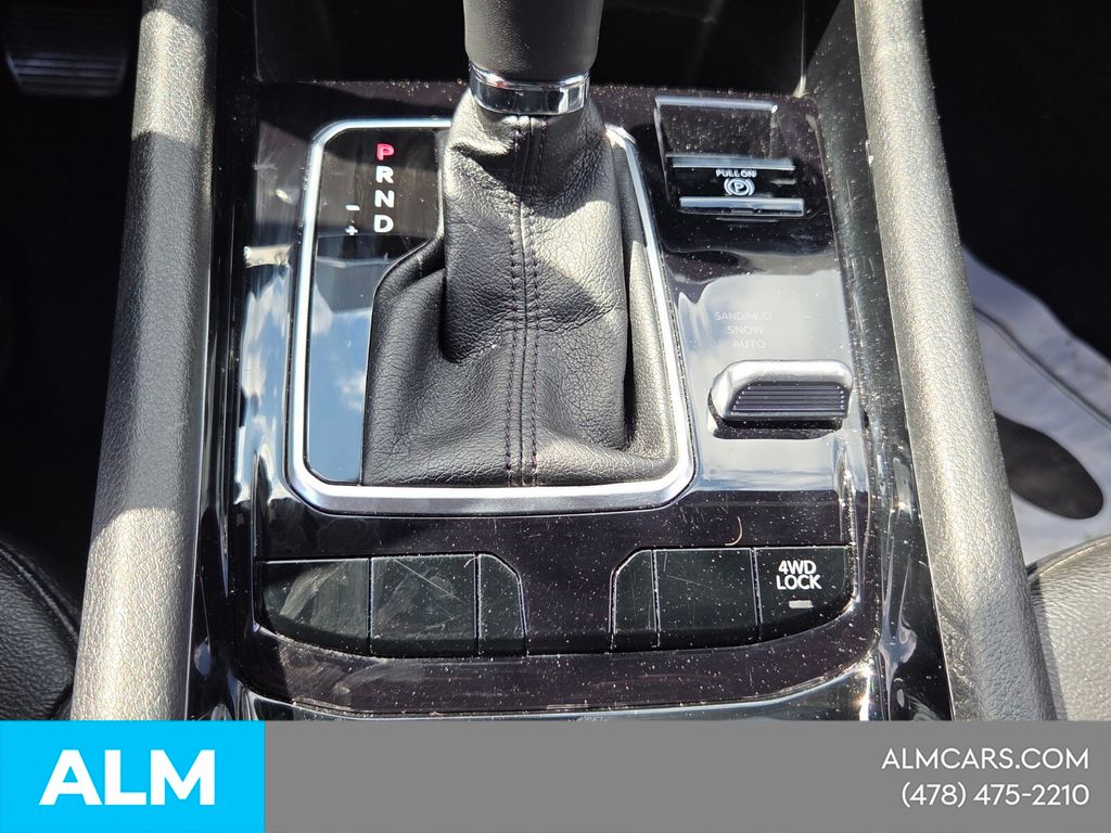 Used 2025 Silver Jeep Limited image 20
