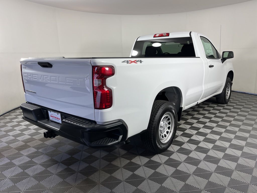 Thumbnail: 2026 Chevrolet Silverado 1500 - 5