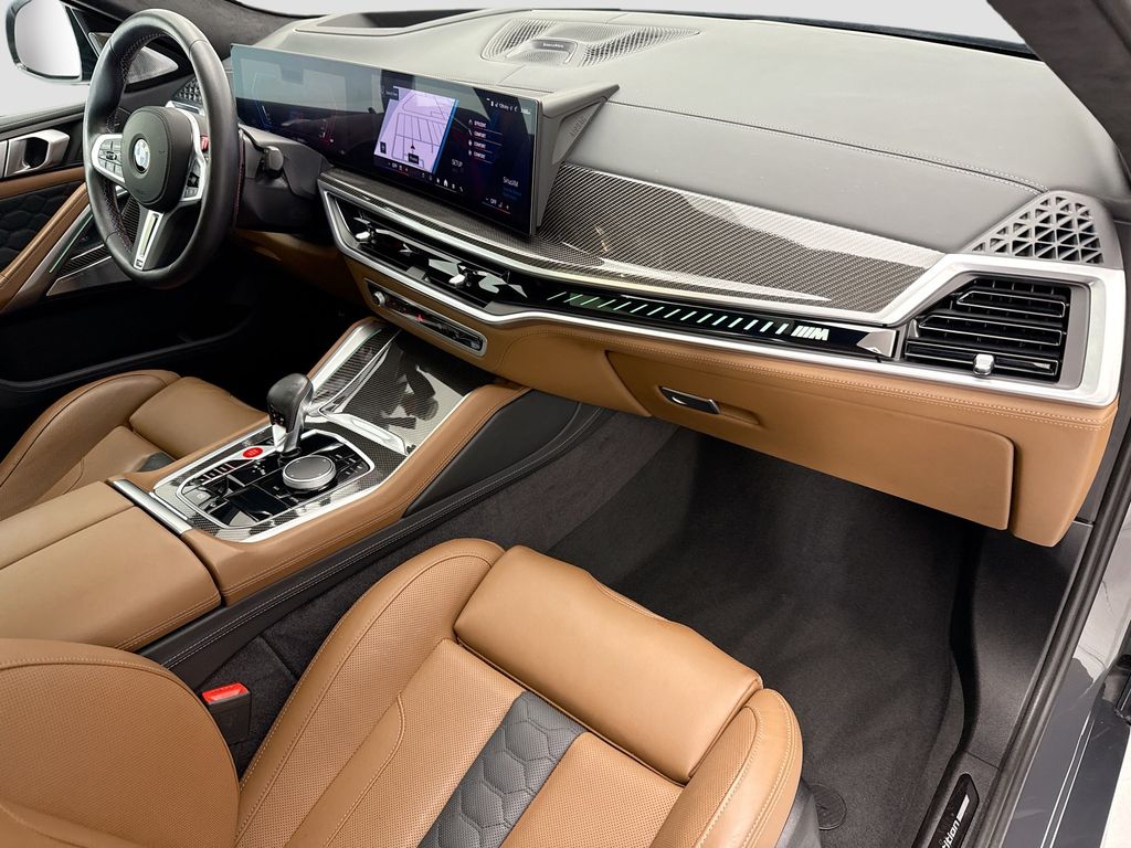 Thumbnail: 2024 BMW X6 - 16
