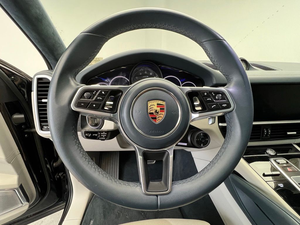 Thumbnail: 2023 Porsche  - 7