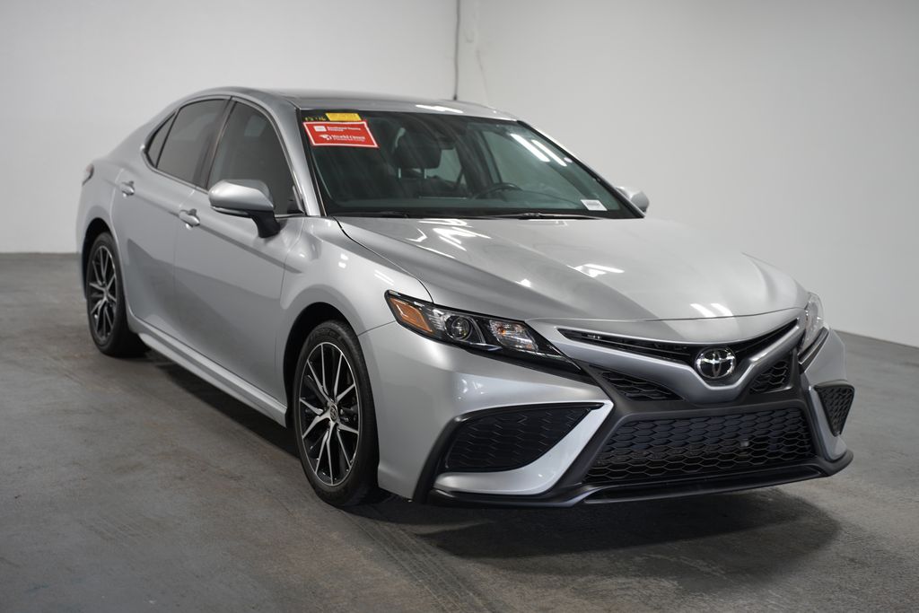 Thumbnail: 2023 Toyota Camry - 3