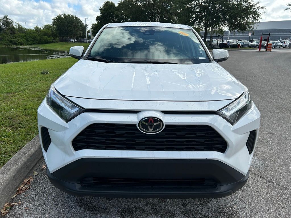 Thumbnail: 2024 Toyota RAV4 - 8