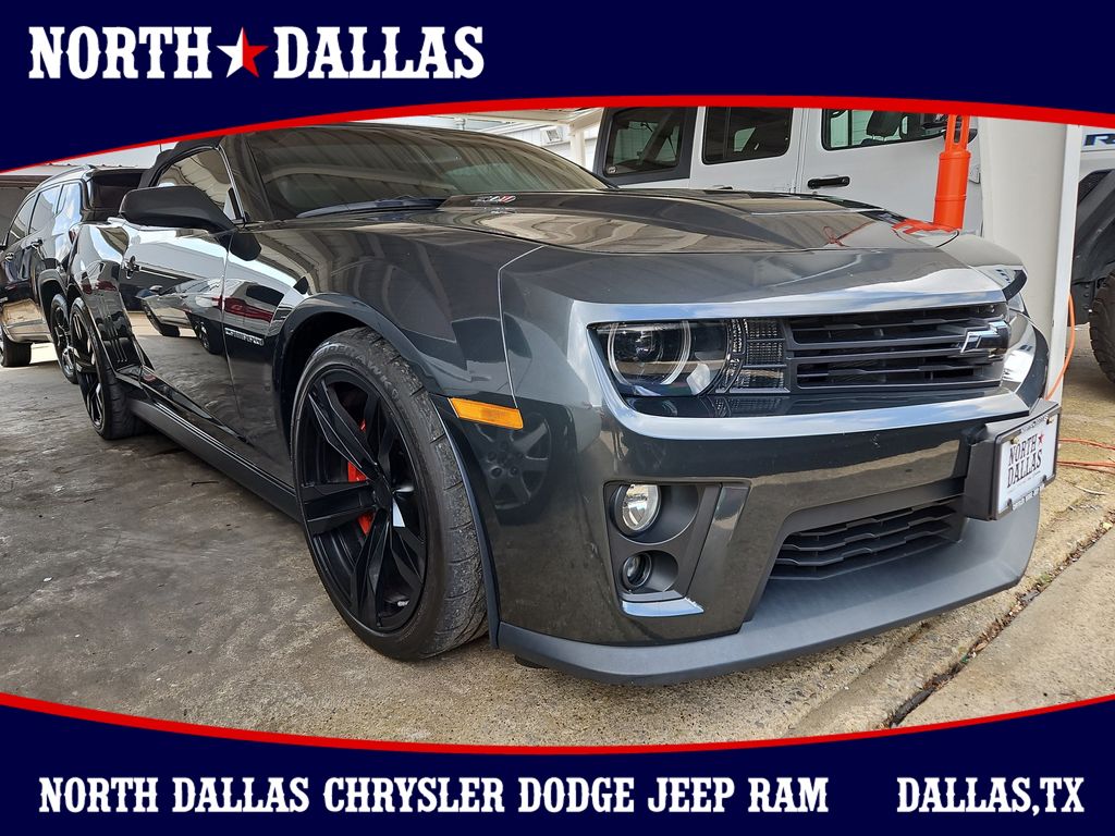 Ashen Gray Metallic 2015 Chevrolet Camaro ZL1 Convertible RWD Convertible Rear-Wheel Drive 6-Speed Automatic