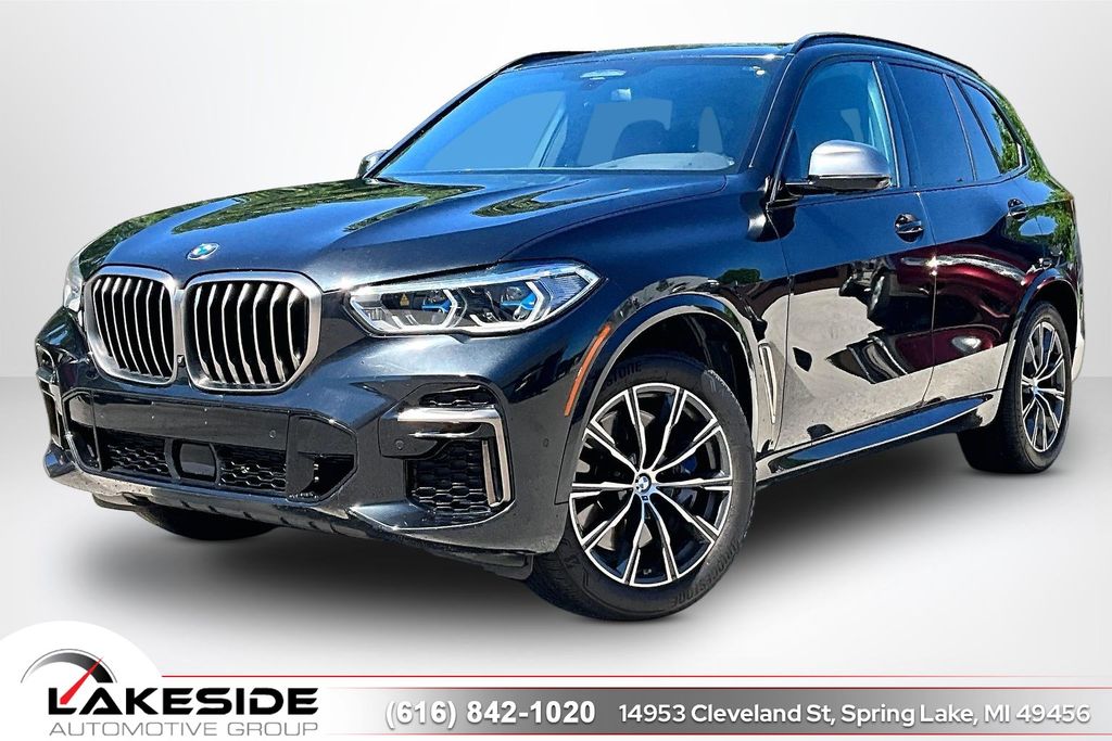2023 BMW X5 M50i xDrive AWD