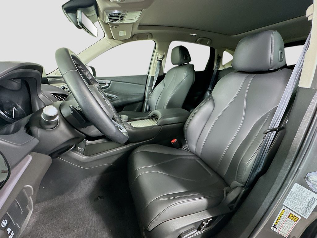 used 2023 Acura RDX car, priced at $34,499