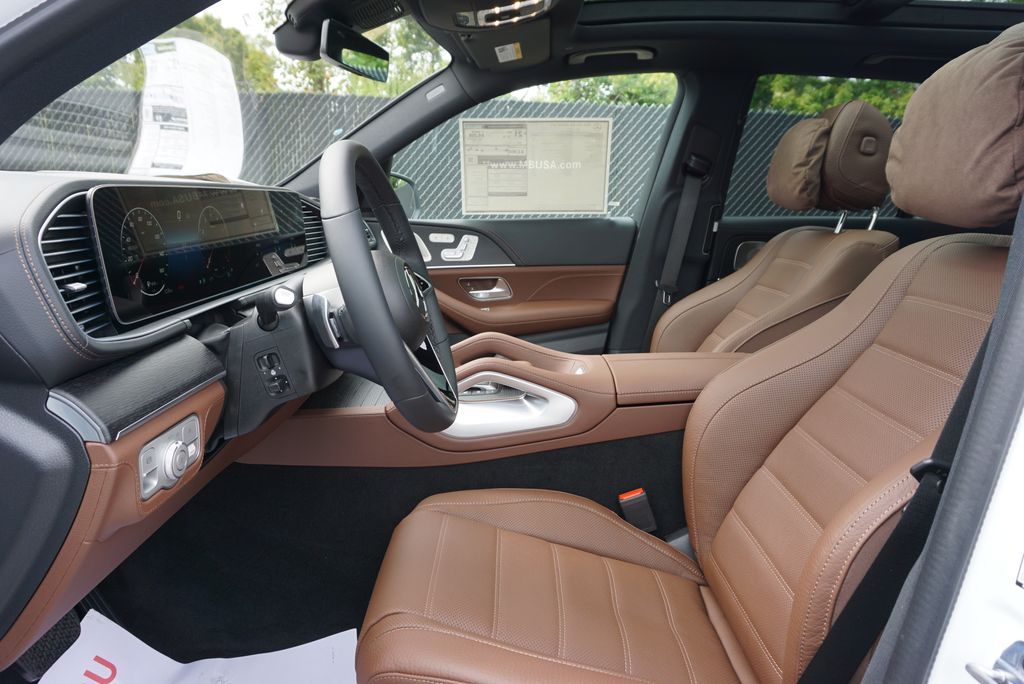 Thumbnail: 2026 Mercedes-Benz GLE - 26