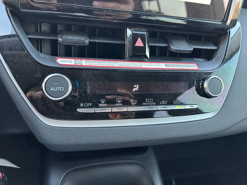 Thumbnail: 2025 Toyota Corolla - 25