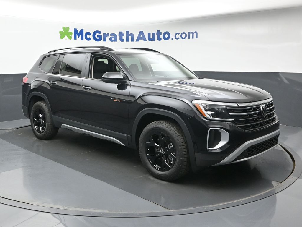 2026 Volkswagen Atlas Atlas Peak Edition's photo