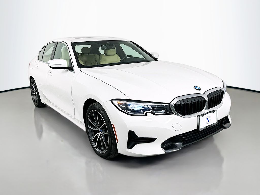 Thumbnail: 2021 BMW 3 Series - 3