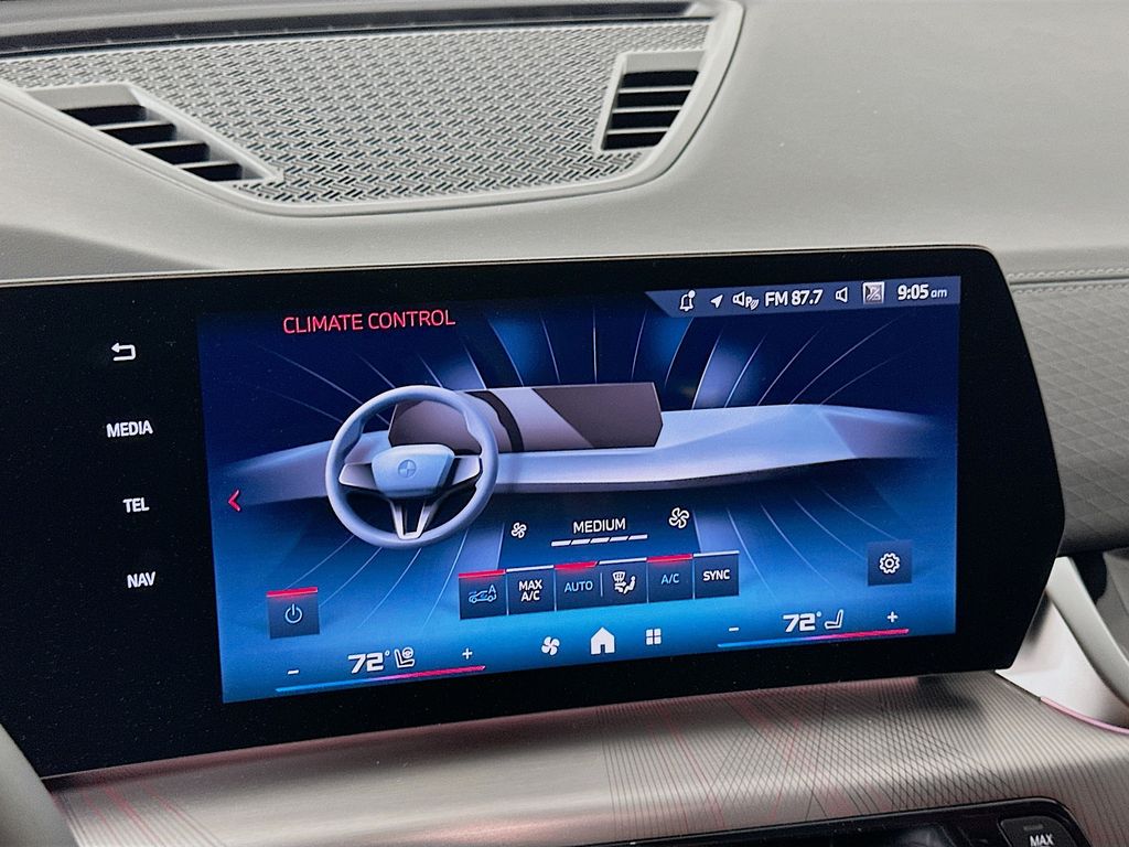 2025 BMW X2 M35i 14