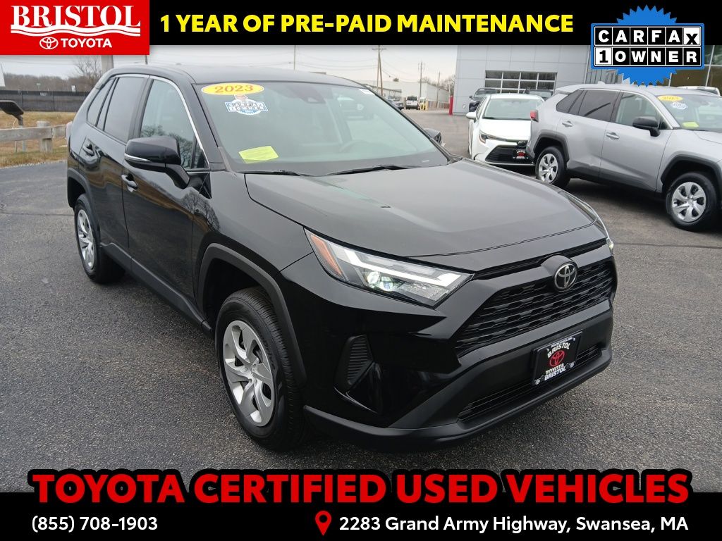 2023 Toyota RAV4 LE
