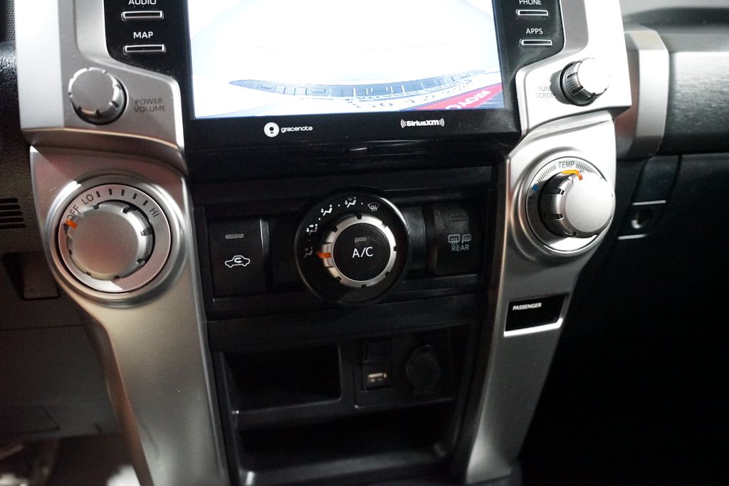 Thumbnail: 2024 Toyota 4Runner - 23