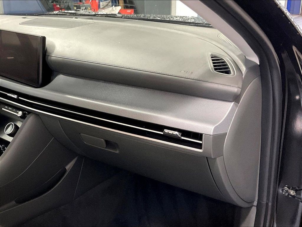 2025 Hyundai Sonata — photo 13