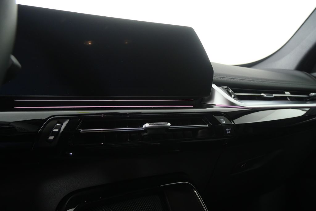 Thumbnail: 2026 BMW X1 - 20