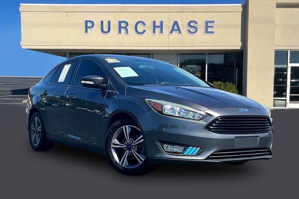 Gray (Magnetic) 2017 Ford Focus Sedan Front-Wheel Drive 6-Speed Automatic