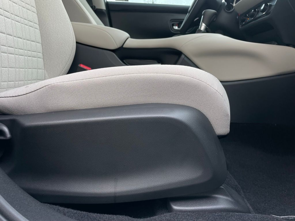 Thumbnail: 2026 Honda HR-V - 30