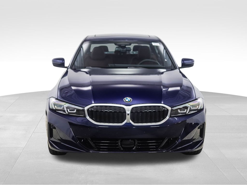 Thumbnail: 2025 BMW 3 Series - 8