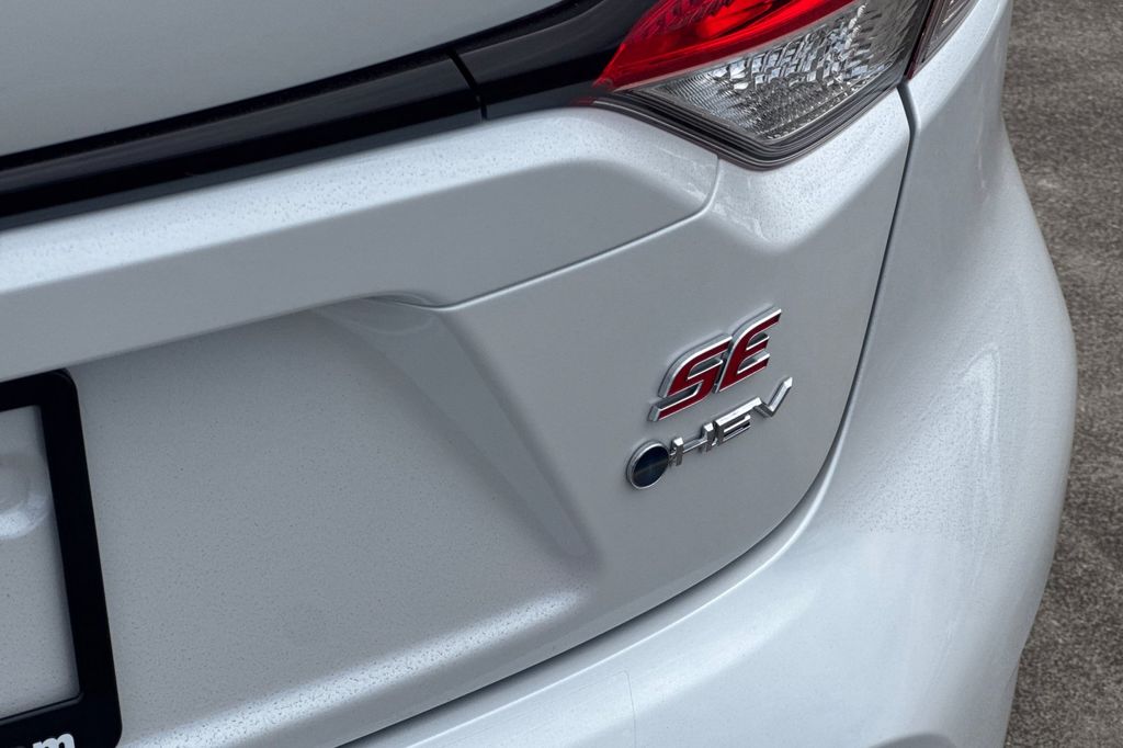 New 2026  Toyota SE image 7
