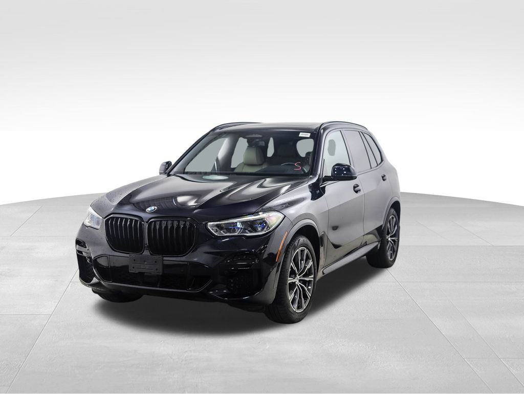 Thumbnail: 2022 BMW X5 - 1